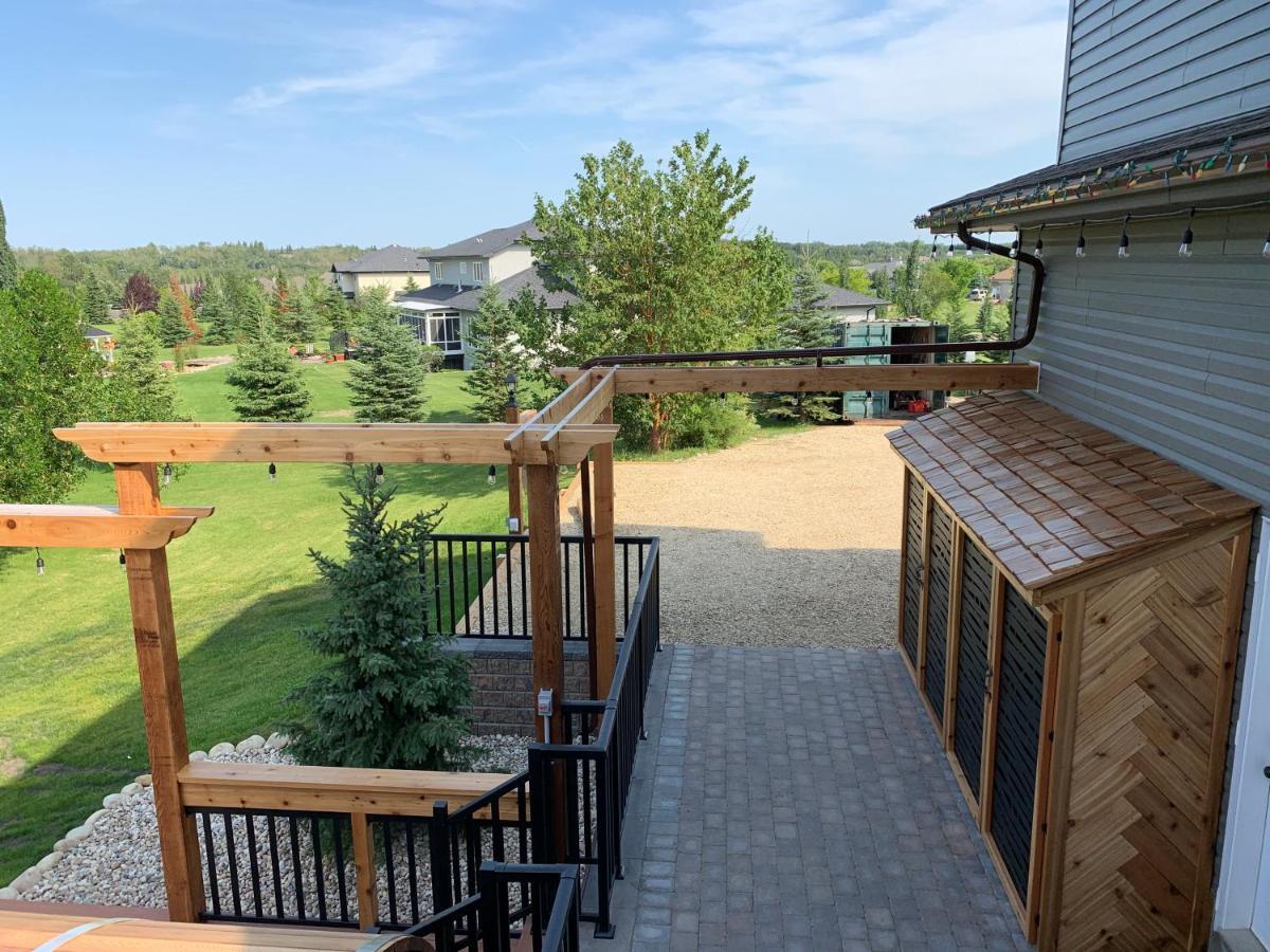 Dragonfly Inn Loft Suite Sherwood Park Esterno foto